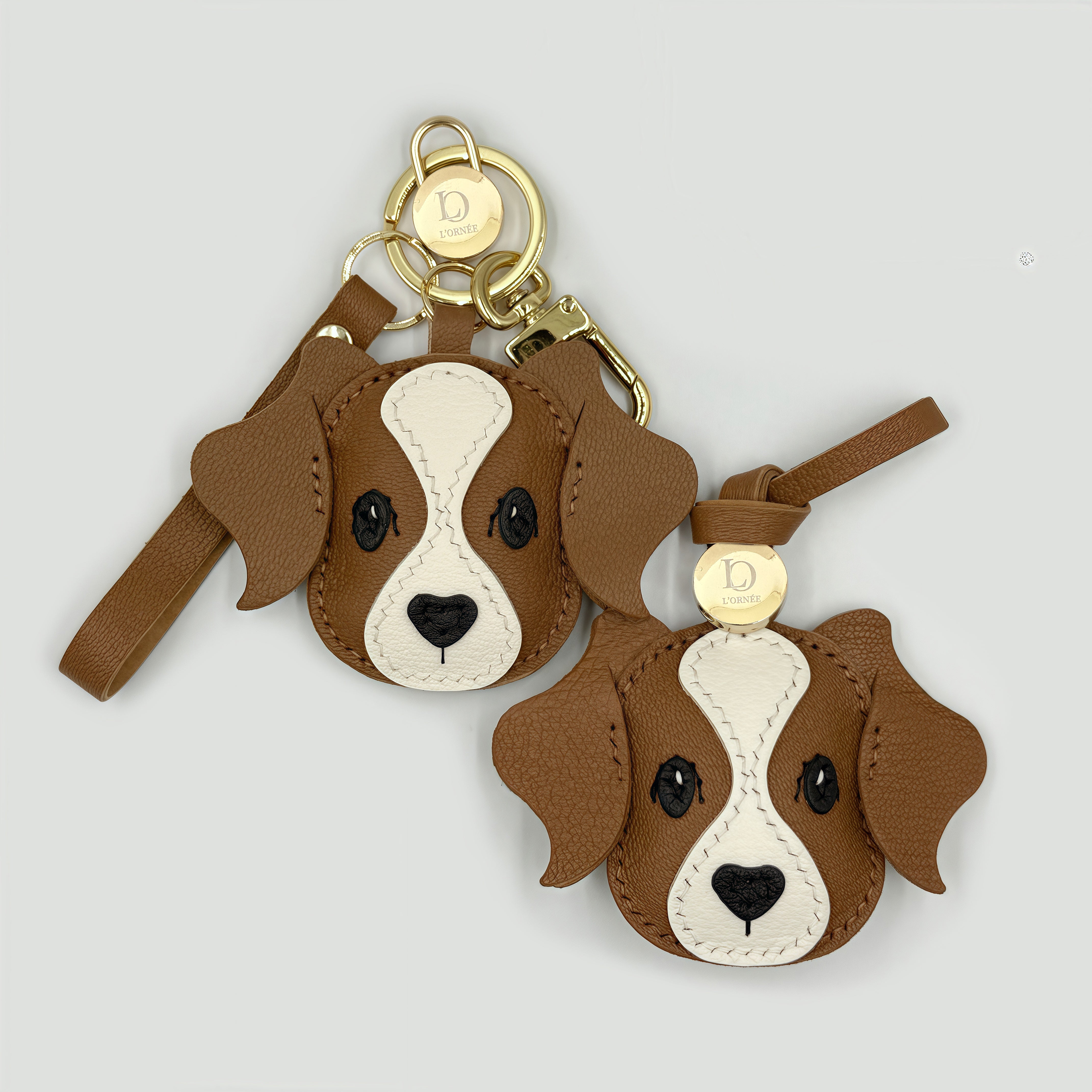 CHEEKY BEAGLE keychains