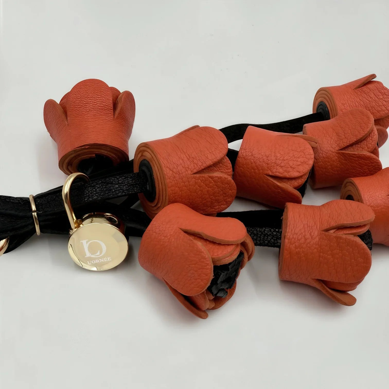 ROSE BUNCH CHARM leather charms